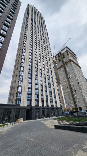 2-к. квартира, 46 м², 28/46 эт.