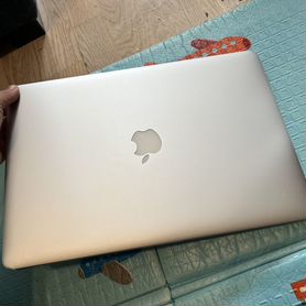 Apple macbook pro 15 2015 отличный