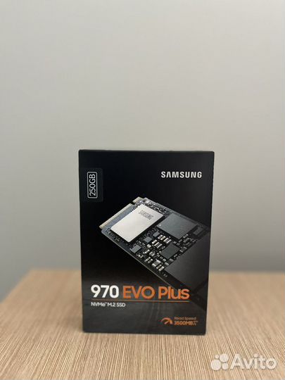 Накопитель Samsung 970 EVO Plus 250GB