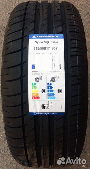 Triangle TH201 215/50 R17 95Y