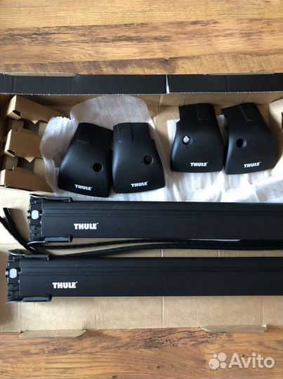 Багажник Thule WingBar Edge black 9591B