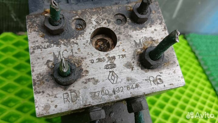 Блок абс на рено меган1 1996-2002 г. в