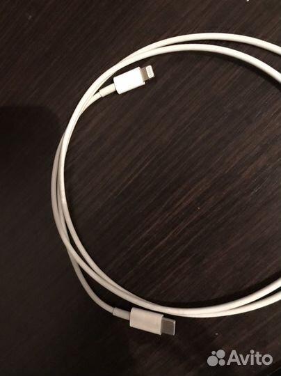 Новое Зарядное устройство на iPhone (не USB)