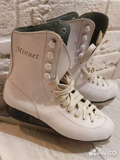 Коньки фигурные 37 размер