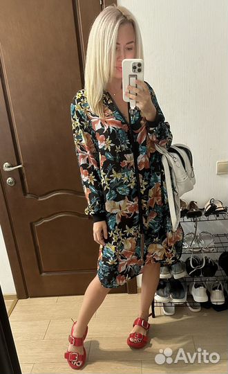 Платье бомбер с цветами летнее m миди