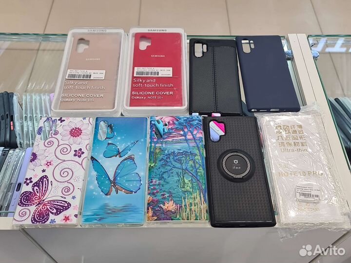 Чехлы на Samsung Galaxy Note 10 Plus
