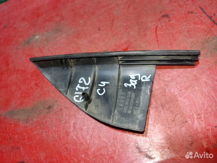 Накладка двери задняя правая Audi 100 C4 седан 2.8