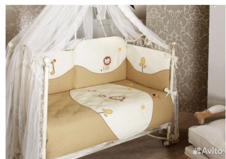 Комплект в кроватку Feretti Италия