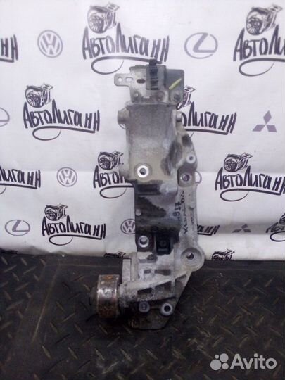 Кронштейн генератора Nissan X-Trail M9R 2013