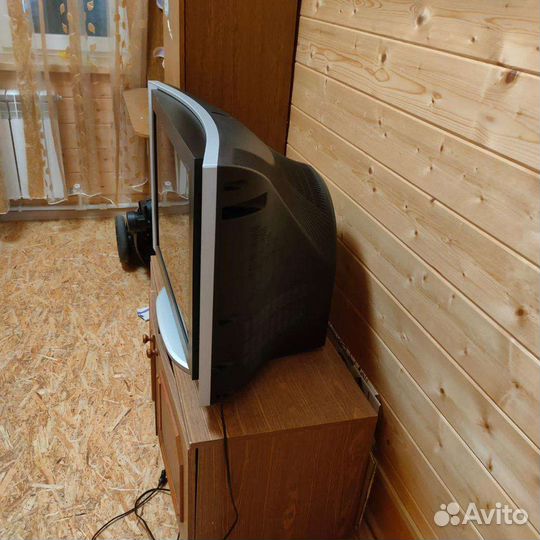Телевизор samsung