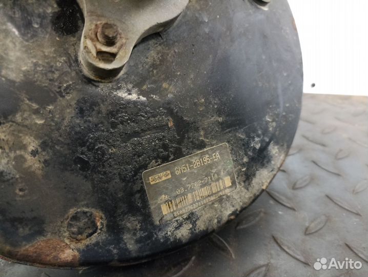 Усилитель тормозов вакуумный с гтц Ford Focus II