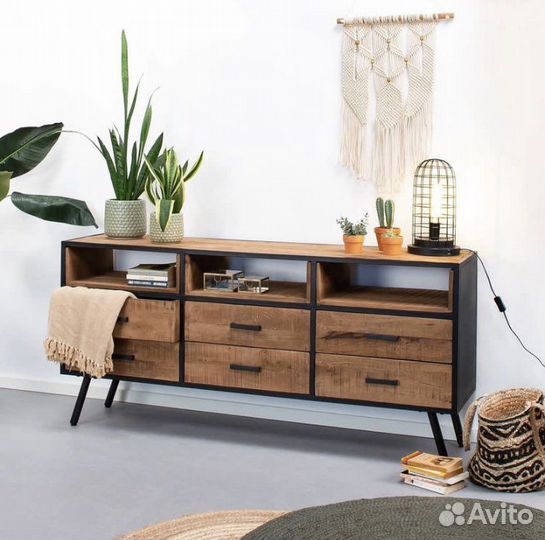 Тумба под телевизор