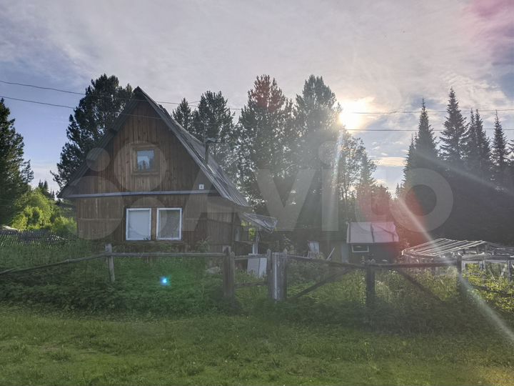 Дом 25 м² на участке 7 сот.