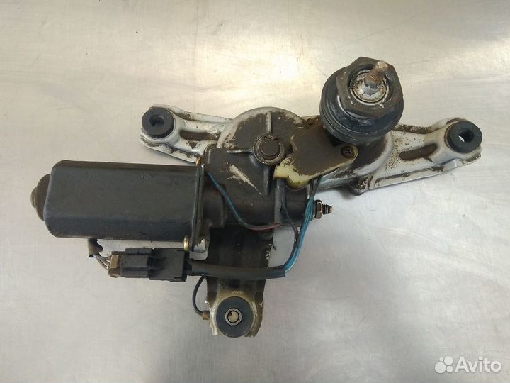 Моторчик стеклоочистителя задний Mitsubishi Galant