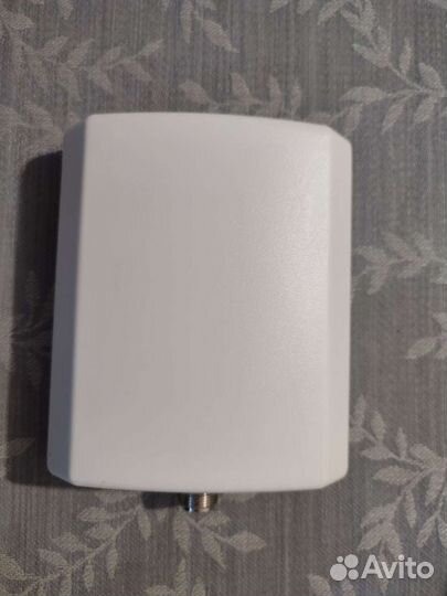 Внутр.Антенна Kroks KP7-1700/2400 GSM900/1800 3G