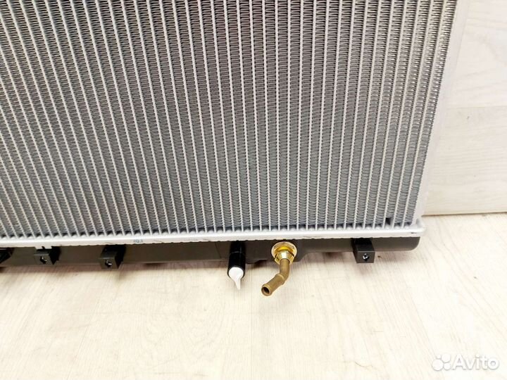 Радиатор охлаждения Acura/Honda Pilot/MDX