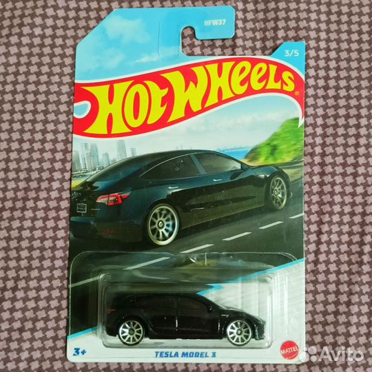 Hot Wheels Luxury Sedans - Полный сет