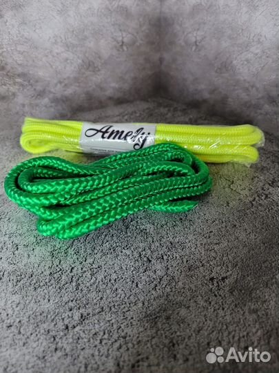 Гимнастическая скакалка