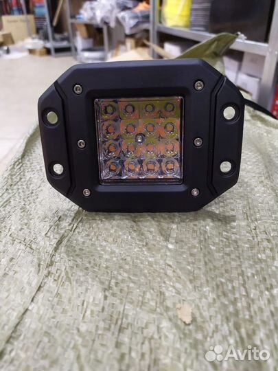 Фара светодиодная C16F-2 белый+ желтый+ стробоскоп