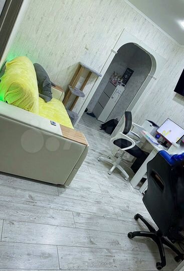 2-к. квартира, 67 м², 1/9 эт.