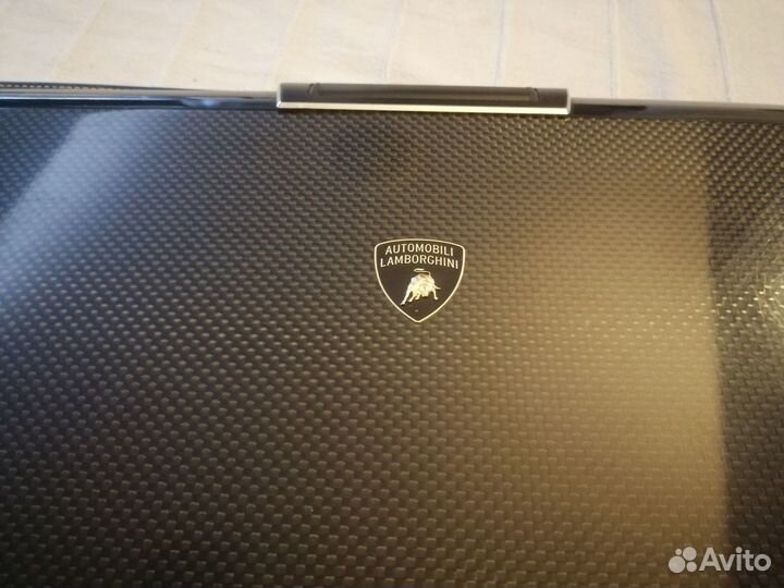 Ноутбук asus-lamborghini VX2S