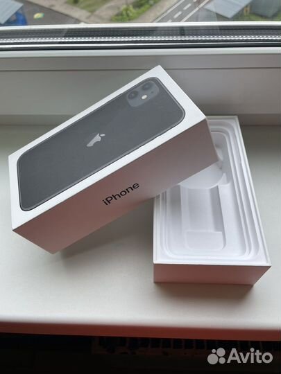 Коробка для телефона Apple