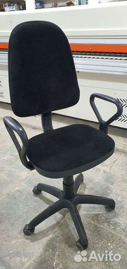 Компьютерное кресло