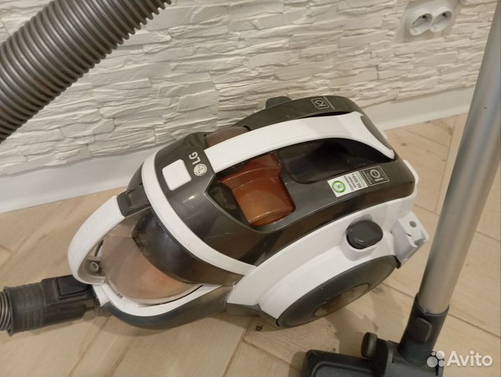 Пылесос LG kompressor
