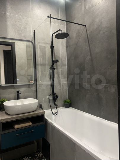 3-к. квартира, 70 м², 4/10 эт.