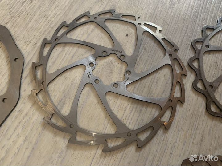 Тормозной диск 180мм 160мм