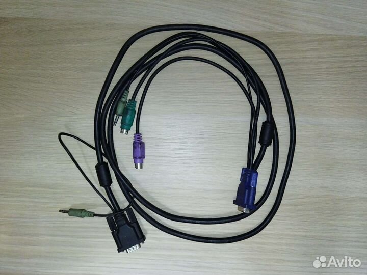 Кабель для монитора VGA