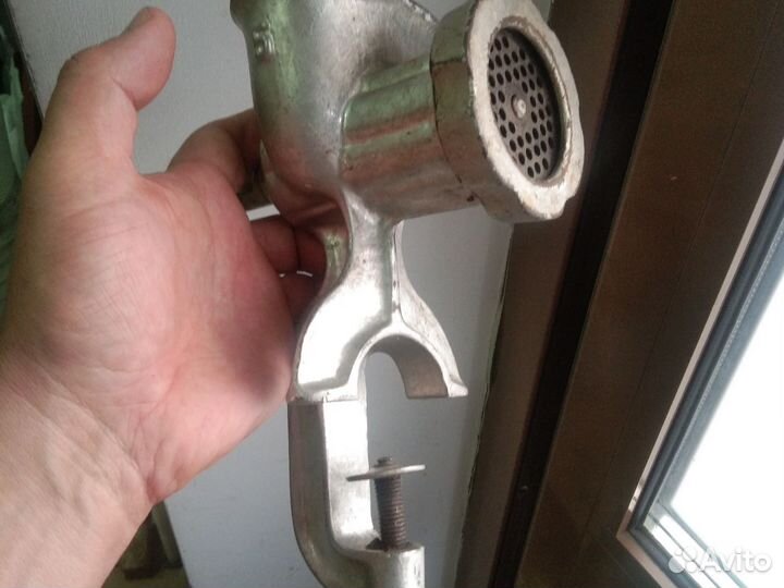 Мясорубка ручная