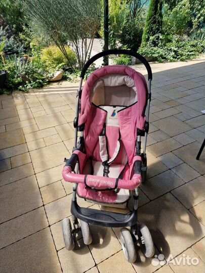 Прогулочная коляска