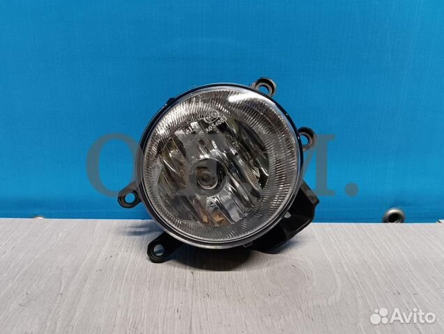 Противотуманная фара правая Corolla 180 рест