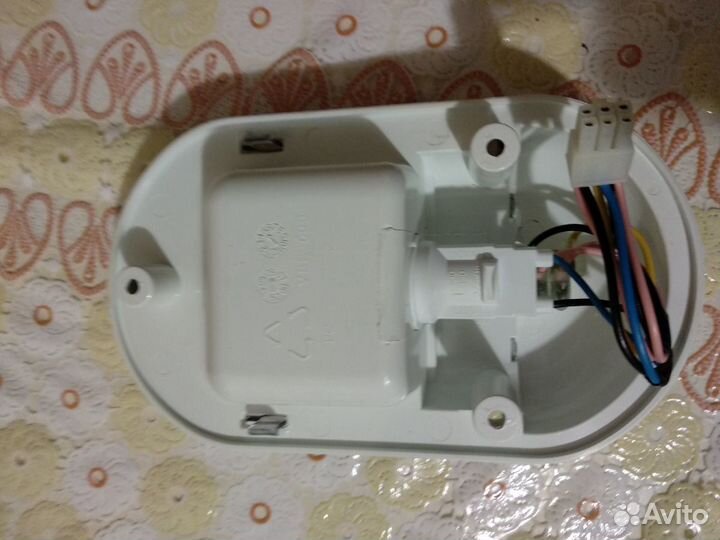 Запчасти от холодильника Zanussi zrb330wo