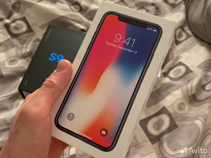 Коробка от телефона