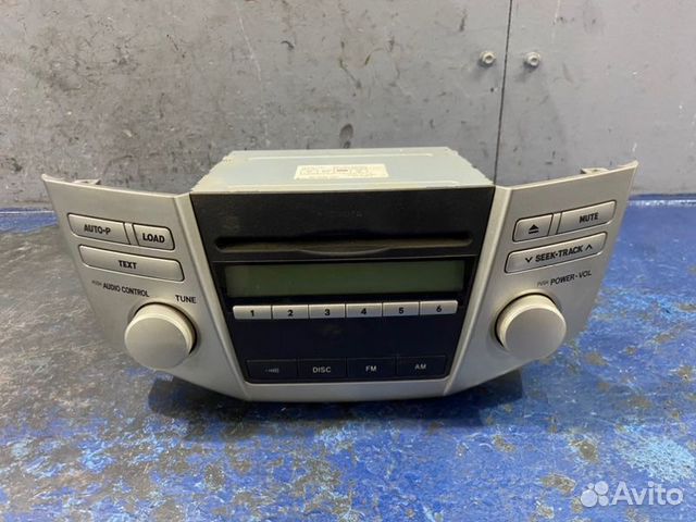 Магнитола Toyota Harrier 2