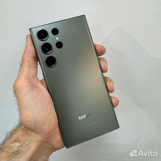 Samsung Galaxy S23 Ultra, 12/256 ГБ