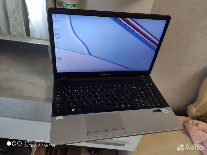 Ноутбук Samsung 300E проц i3-2338 4 потока, озу 6г