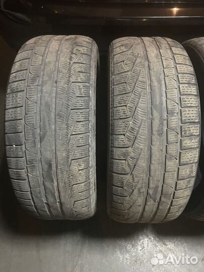 Pirelli Winter Sottozero 240 Serie II 275/40 R19 и 245/45 R19