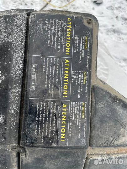 Мерседес ML w163 корпус блока предохранителей