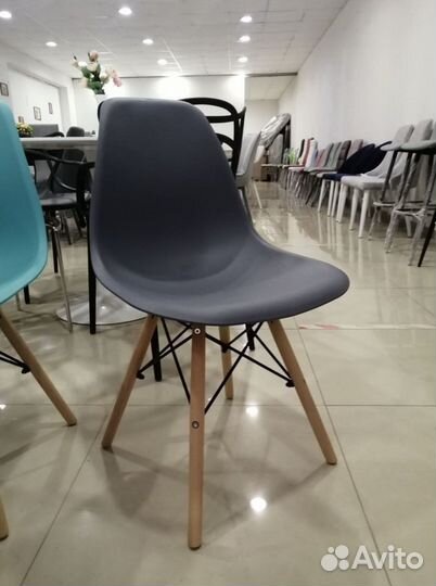 Стул для кафе и дома «Eames DSW»