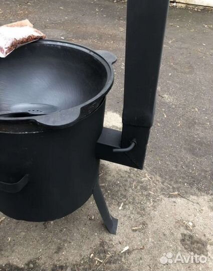 Печь под казан 16л с трубой