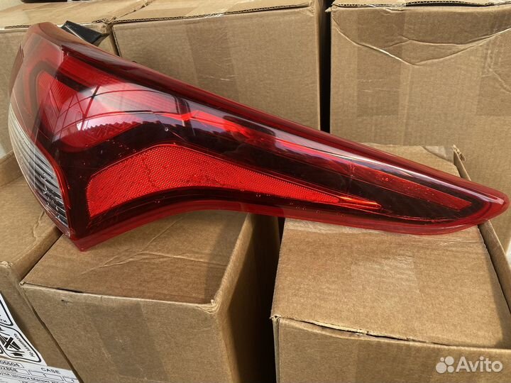 Задние фонарь на hyundai solaris