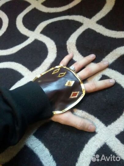 Найдена часть костюма