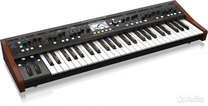 Клавишный инструмент Behringer DeepMind 12