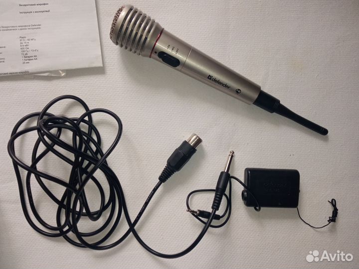 Микрофон караоке Defender MIK-140