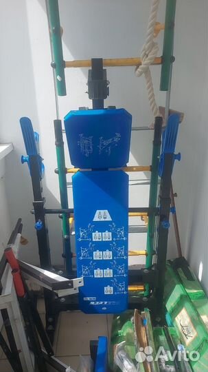 Скамья для жима со стойками