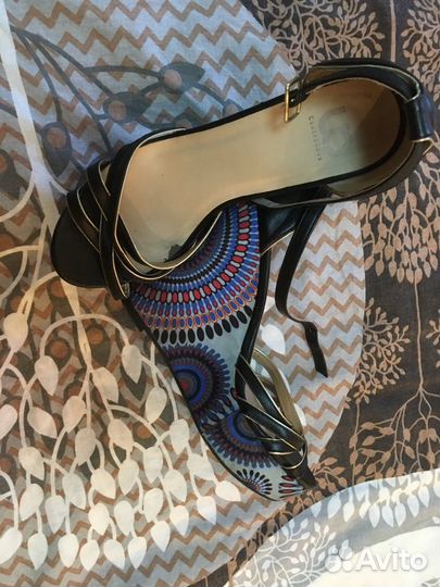 Летние босоножки