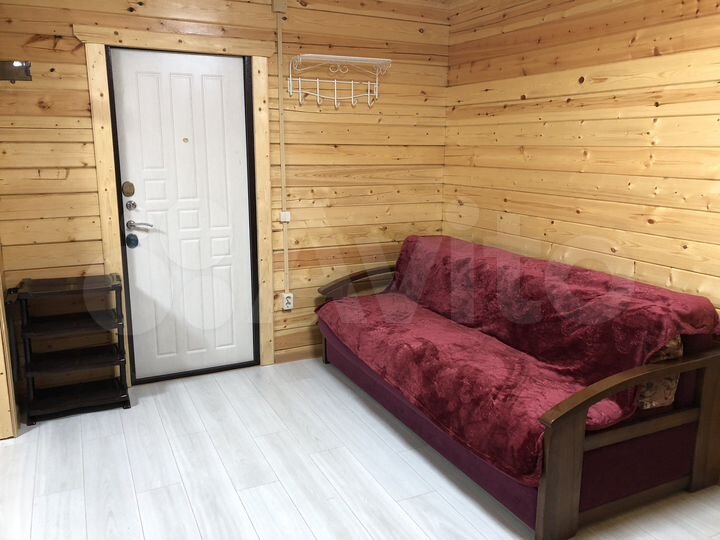 Дом 51 м² на участке 3 сот.